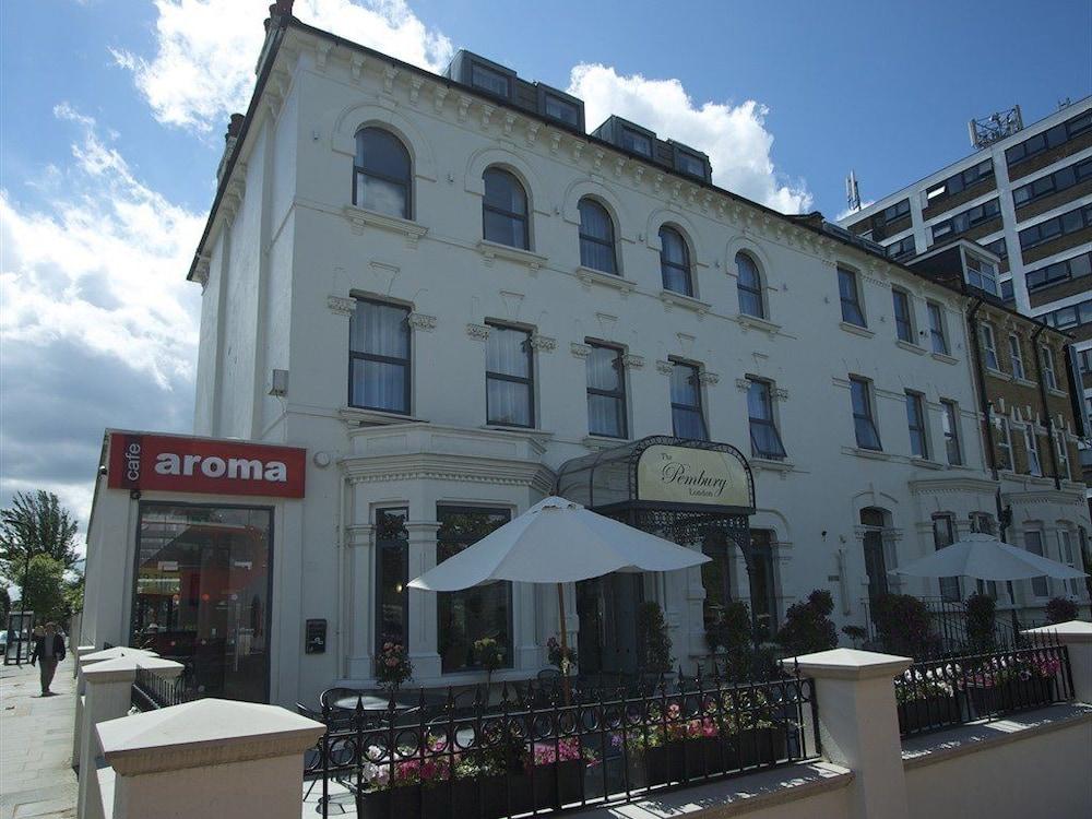 Pembury Hotel At Finsbury Park London Exterior photo